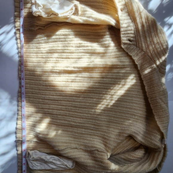 Vintage Knit Cardigan - Picture 6 of 8